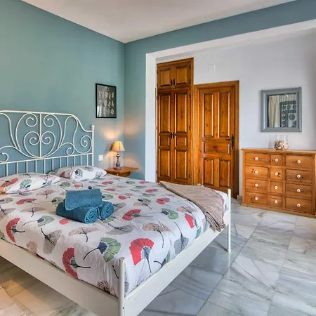 Morera Bed & Breakfast 4*