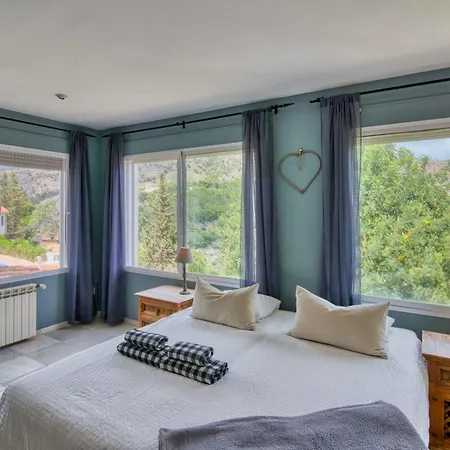 Bed & Breakfast Morera 4*