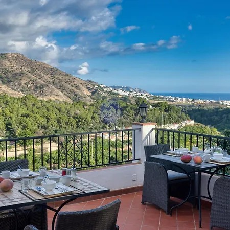 Nocleg ze śniadaniem Morera 4*