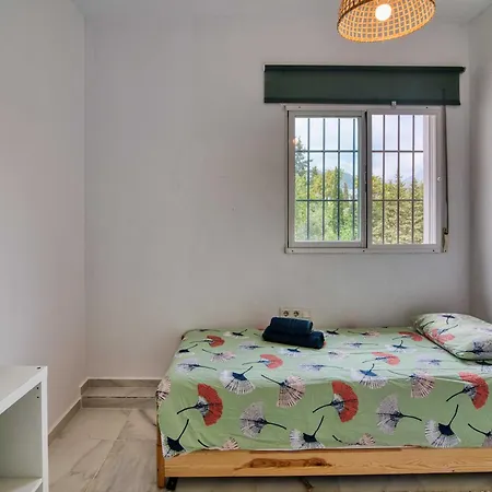 Morera Nocleg ze śniadaniem 4*