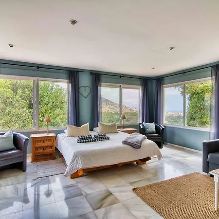 Morera Nocleg ze śniadaniem